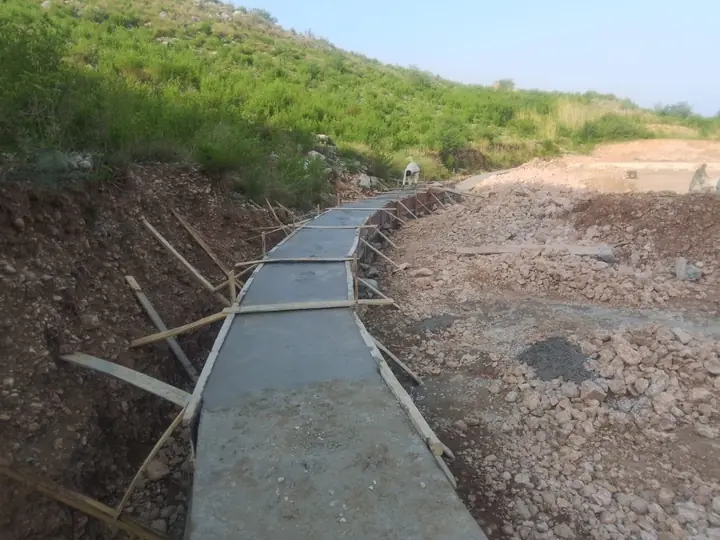 Neela Wahn & Swake Lake Infrastructure — Swake Lake — image 11
