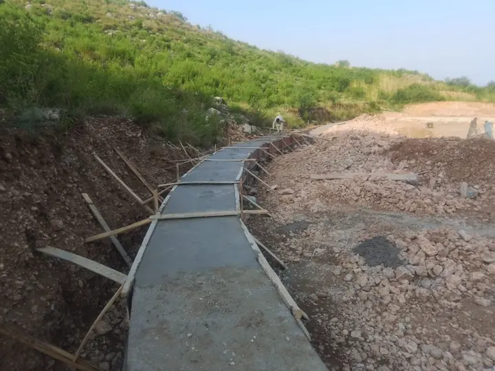 Neela Wahn & Swake Lake Infrastructure — Swake Lake — image 13